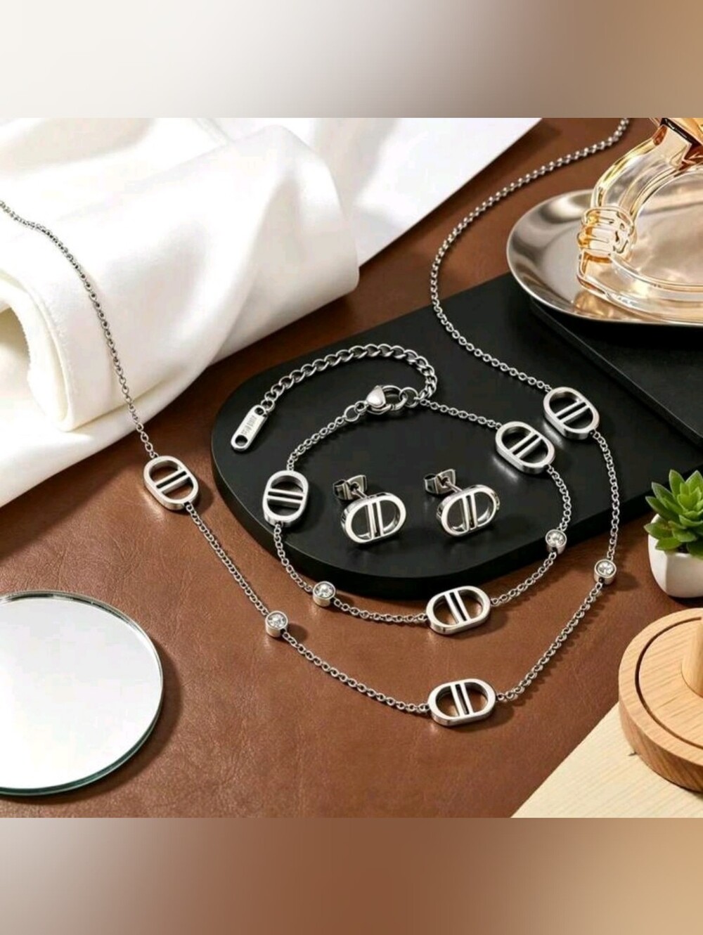 Highend Jewelry Set - Picture 6 of 7